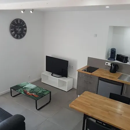 Holiday home Sublime Maison En Pierre 12 Pers *